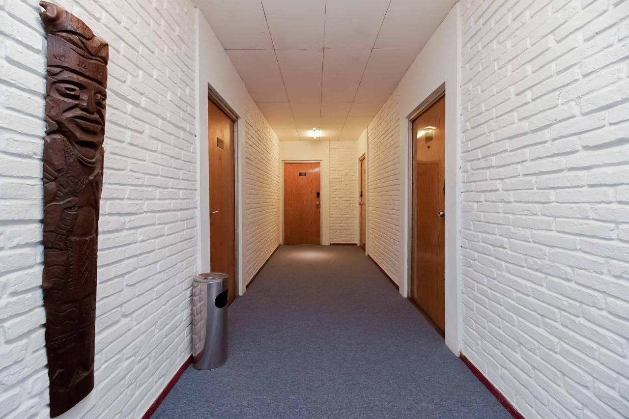 Reddoorz Plus Near Kebayoran Baru Blok S 雅加达 外观 照片
